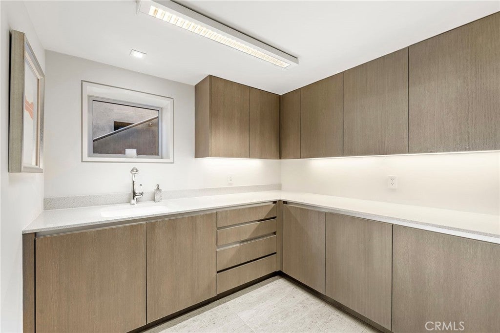 232 Hazel, Corona Del Mar CA 92625 - Photo 42