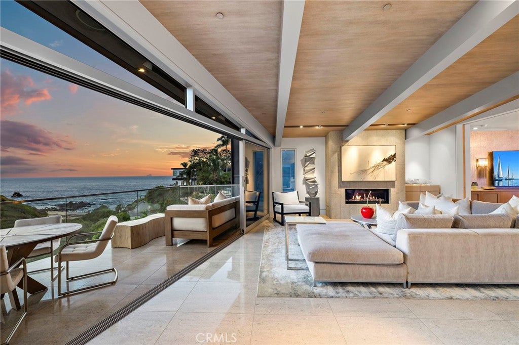 232 Hazel, Corona Del Mar CA 92625 - Photo 1