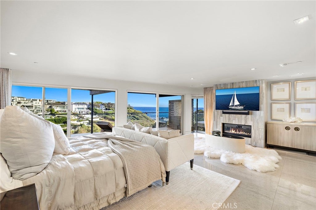 232 Hazel, Corona Del Mar CA 92625 - Photo 31