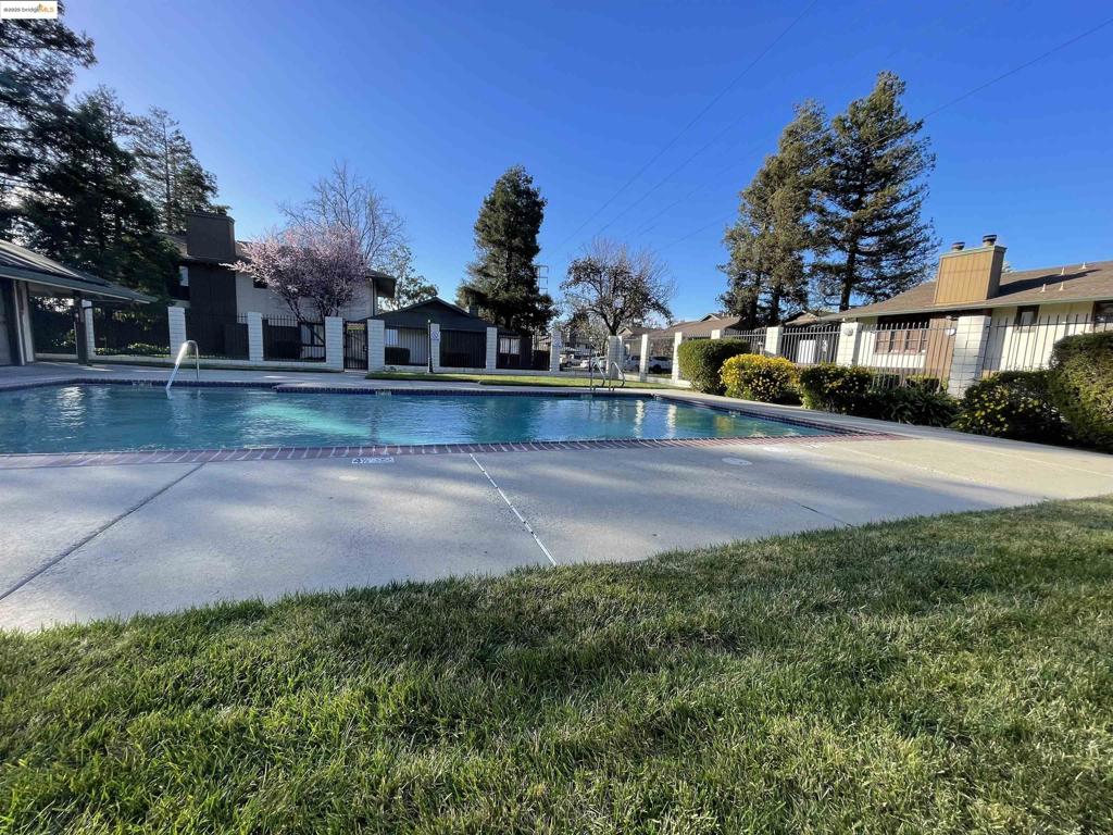 ANTIOCH - Residential