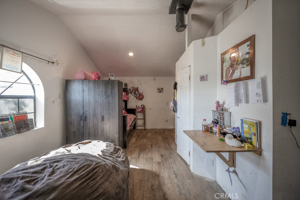 Custom Agua Dulce (CADUL) - Residential