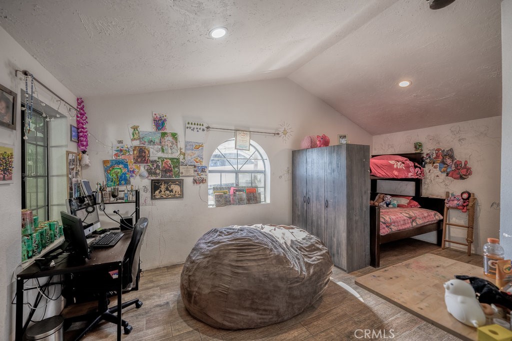 Custom Agua Dulce (CADUL) - Residential