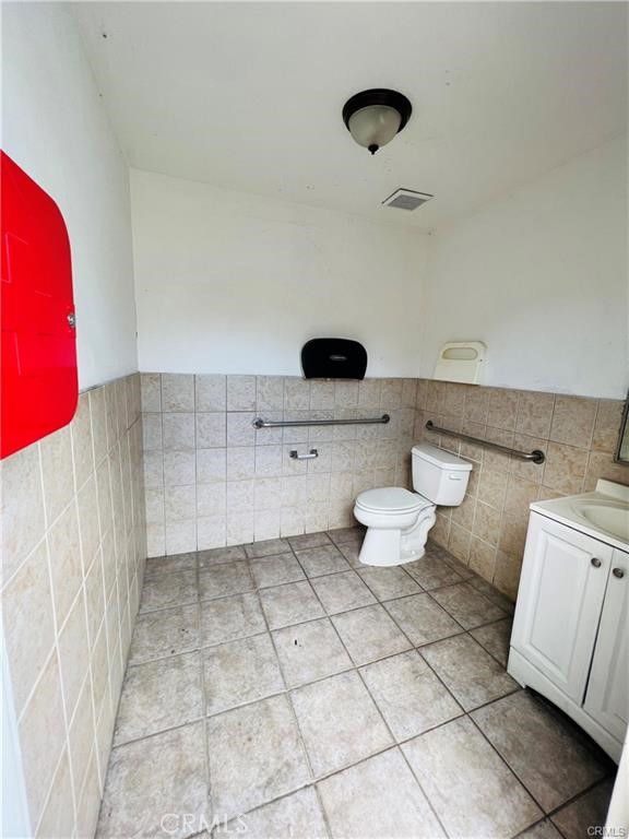 2524 E Slauson Avenue