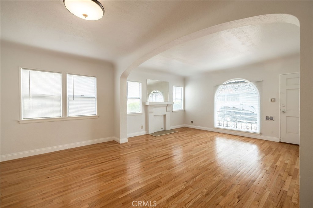 473 W 17th Street