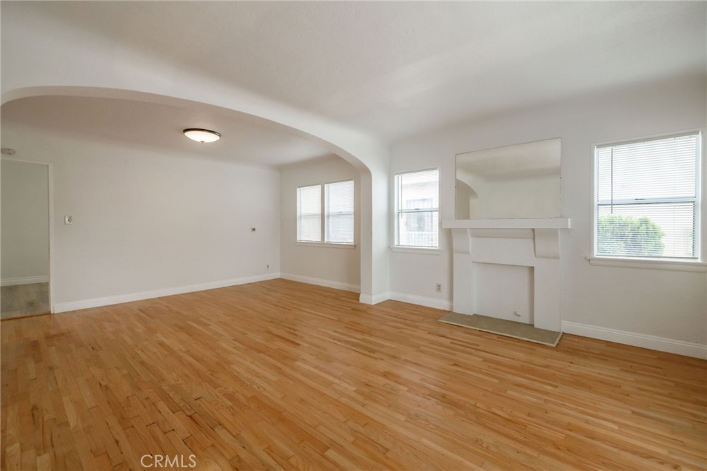 473 W 17th Street