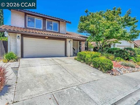 2307 Oak Glen Cir Martinez CA 94553