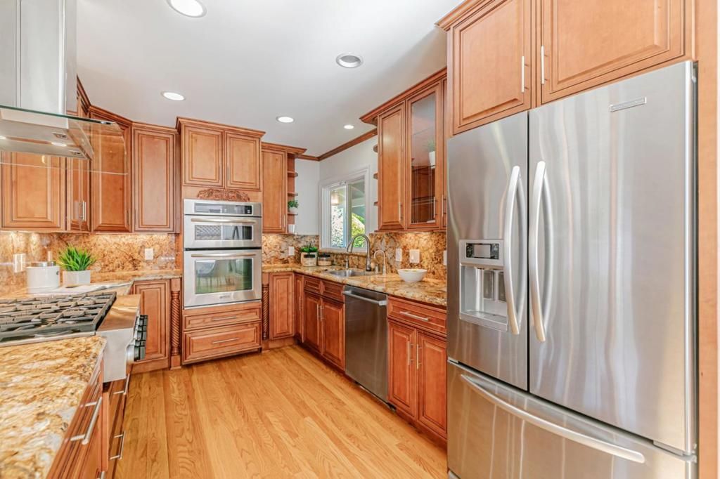 listing image 130724039908137267094