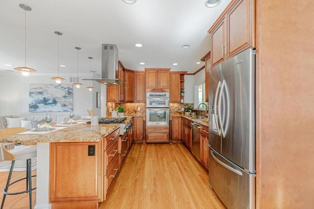 listing image 130723165095431288789