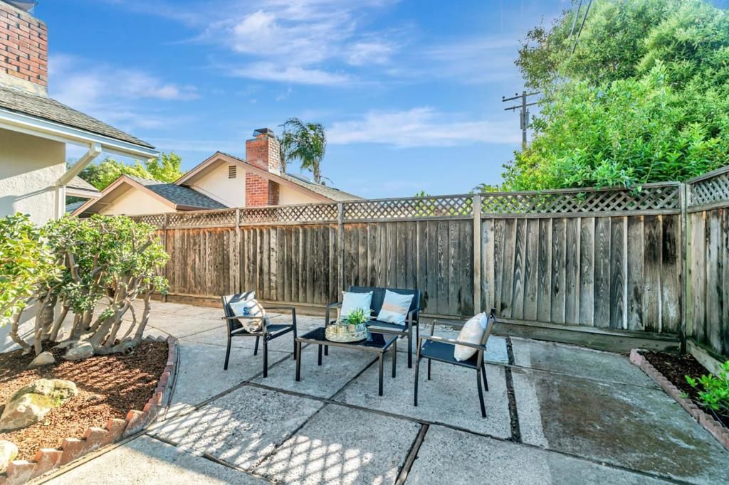listing image 130729995066275585556