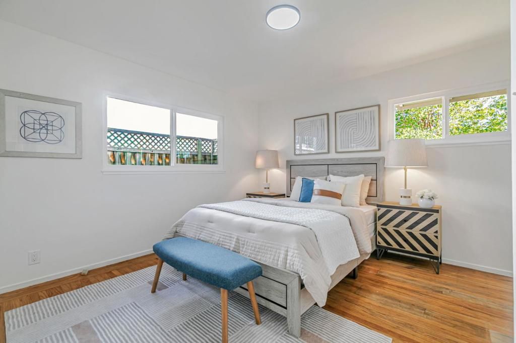 listing image 130721723147311980143