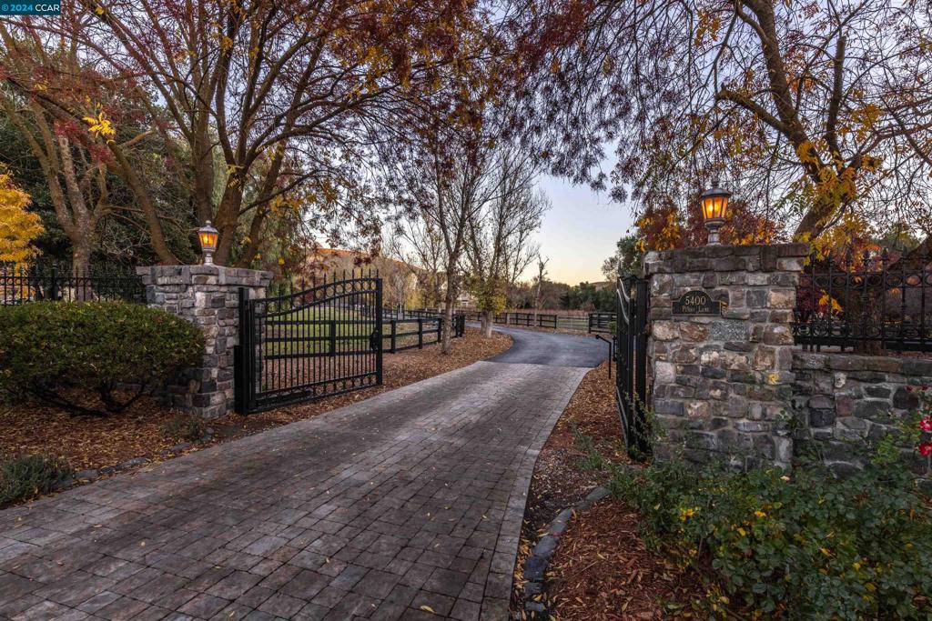 TASSAJARA - Residential