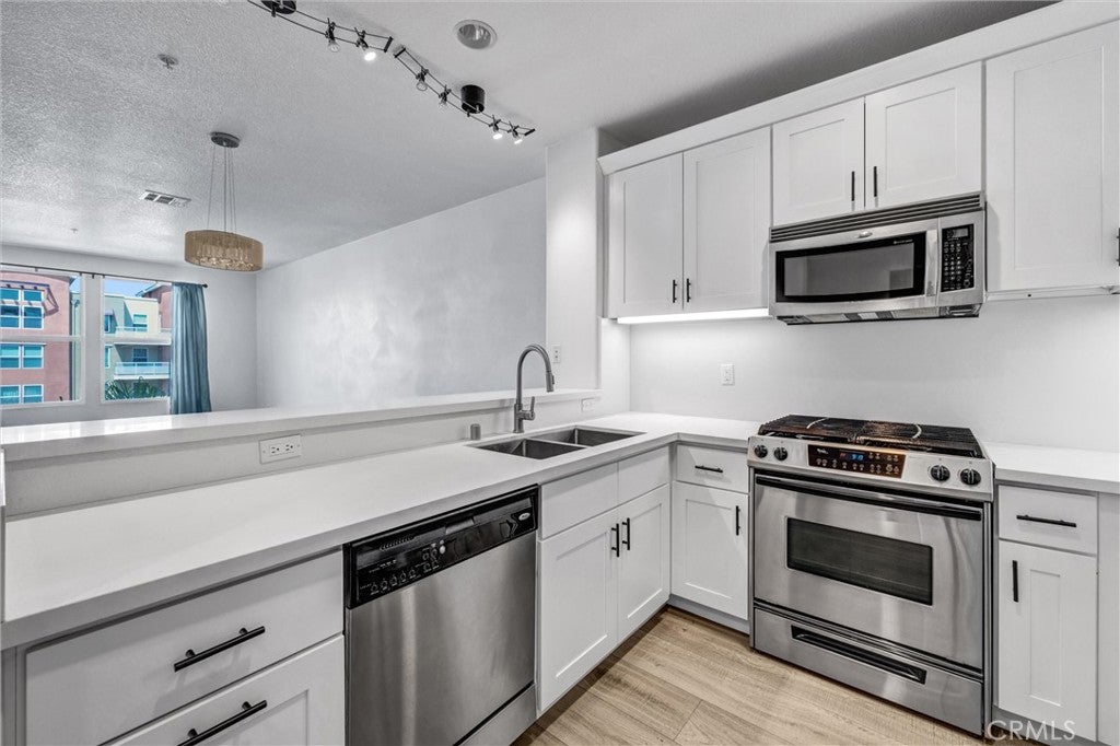 12688 Chapman Ave 3315