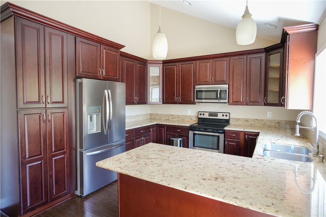 Tustin Meadows (TM) - Residential Lease