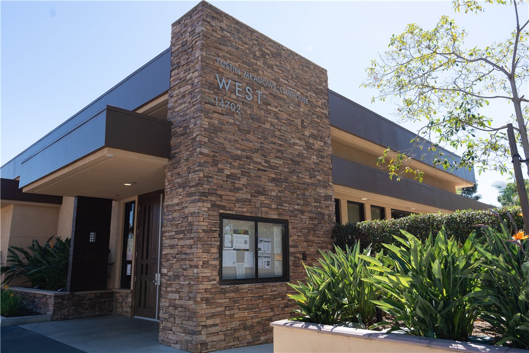 Tustin Meadows (TM) - Residential Lease