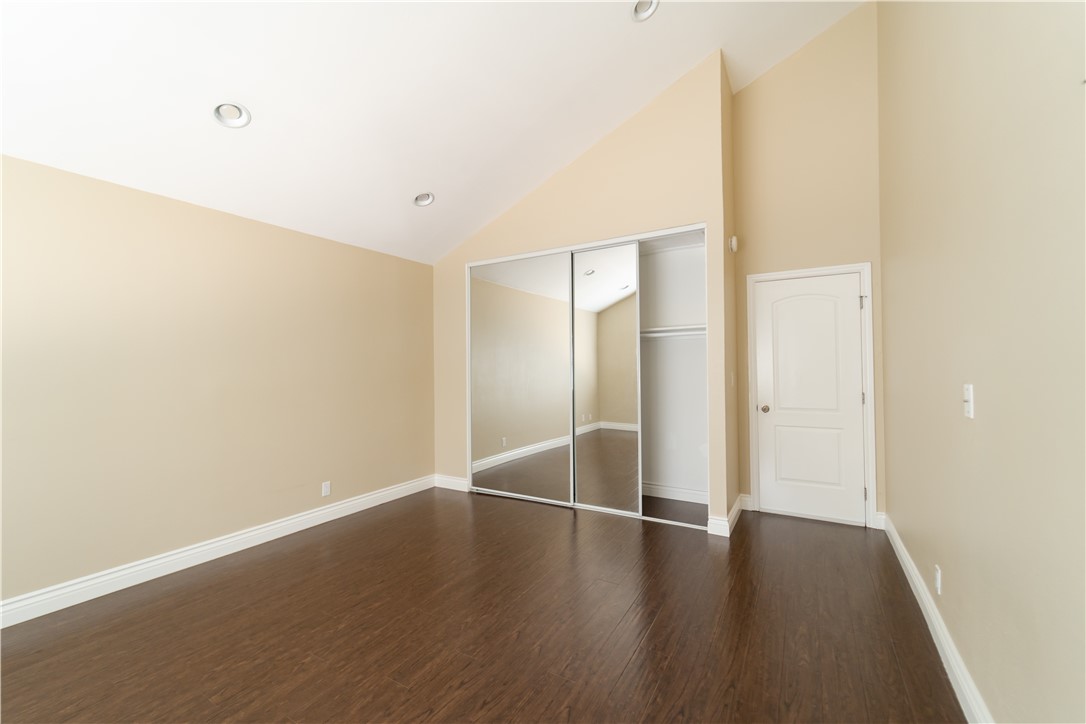 Tustin Meadows (TM) - Residential Lease