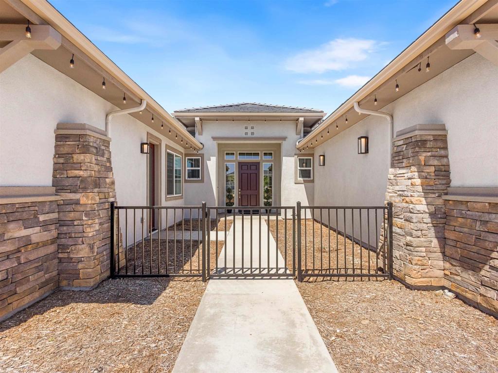 29527 Viking View Lane