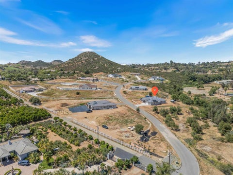 Photo of 29527 Viking View Lane, Valley Center, CA 92082 (MLS # NDP2603767)