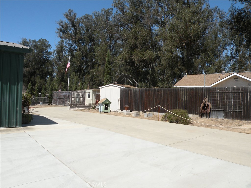 2235 Willow Road
