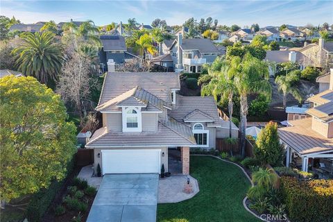 39545 Via Dominique Murrieta CA 92563