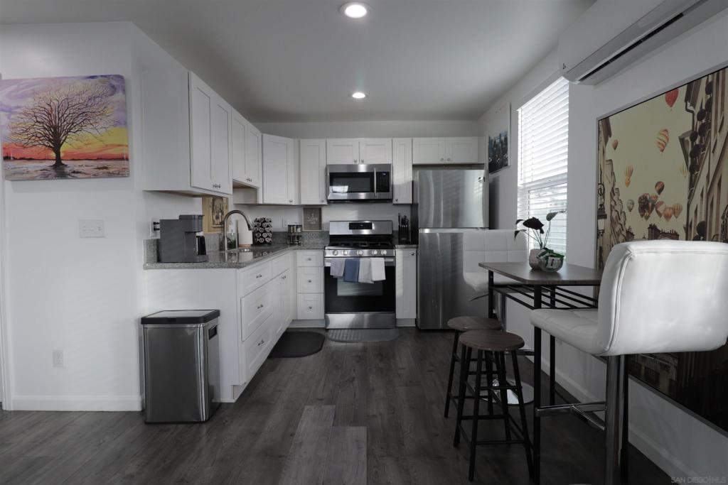 335 Carlos St
