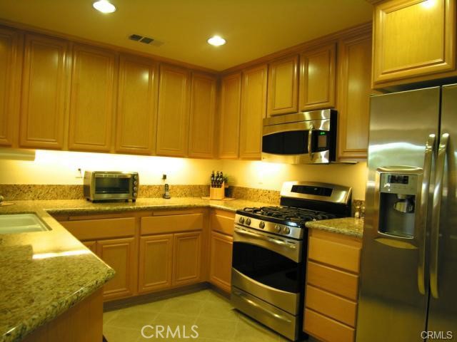 2001 Artesia Blvd 301