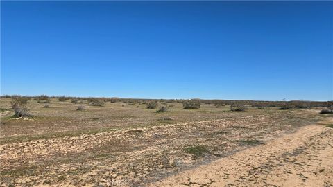 Photo of 0 Vicinity G8 & 223rd St E, Lancaster, CA 93535 (MLS # SR26037002)