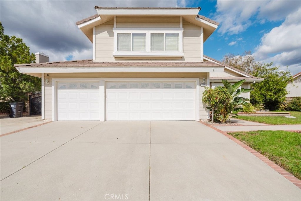 3356 Crazy Horse Drive