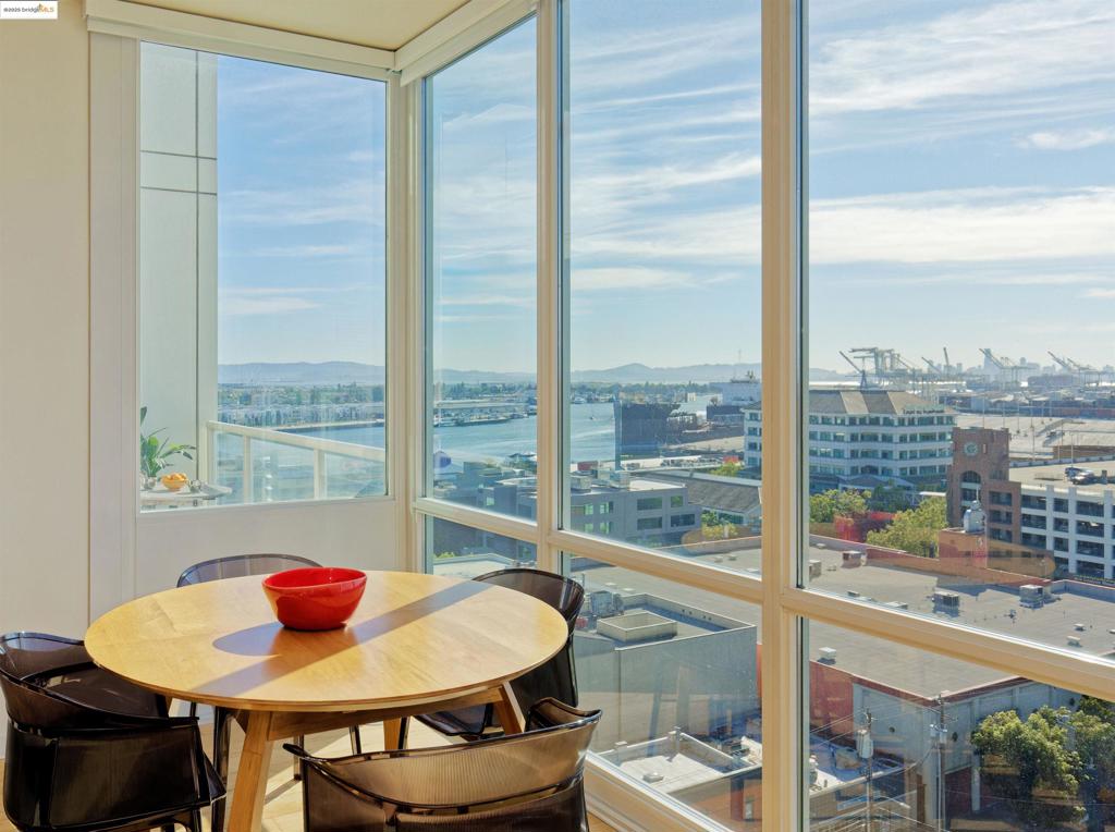 222 Broadway 1204