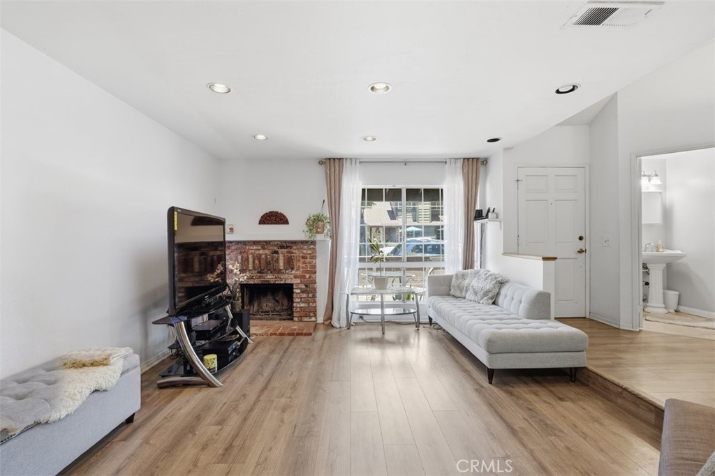 2322 S Mira Court 159