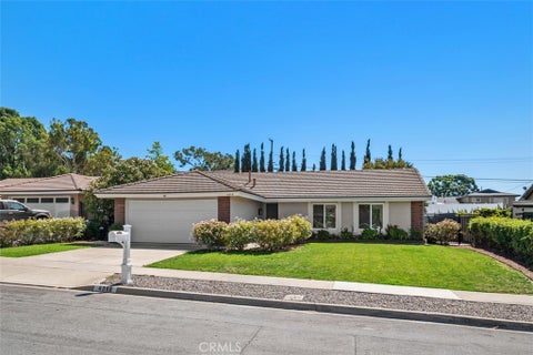 Photo of 4068 Jeffrey DR, Yorba Linda, CA 92886 (MLS # OC26148468)