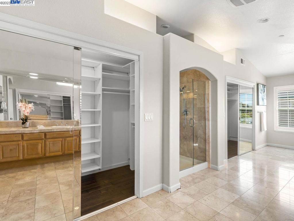 PONDEROSA HTS - Residential