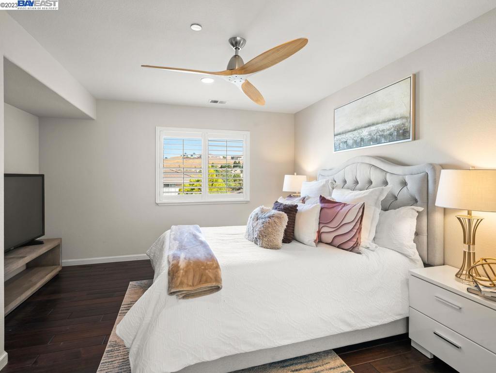 PONDEROSA HTS - Residential