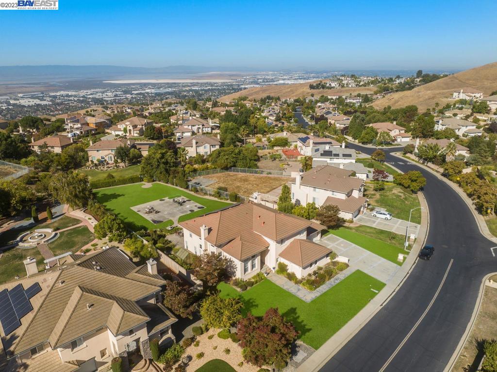 PONDEROSA HTS - Residential