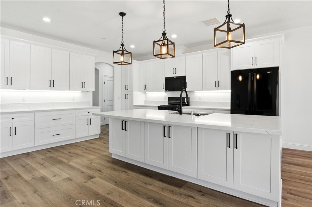 15323 Turquoise Rd