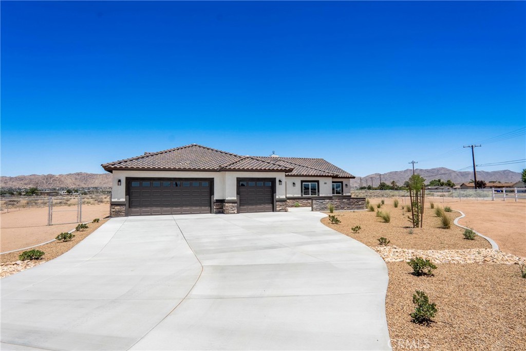 15323 Turquoise Rd
