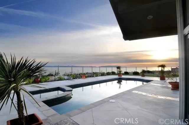 Photo of 2990 Twin Harbors View Dr, Rancho Palos Verdes, CA 90275 (MLS # TR26194752)