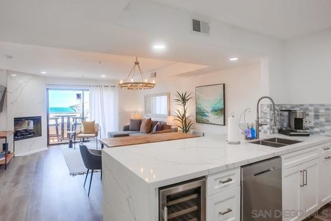 Photo of 5726 La Jolla Blvd Blvd #201, La Jolla, CA 92037 (MLS # 260009402SD)