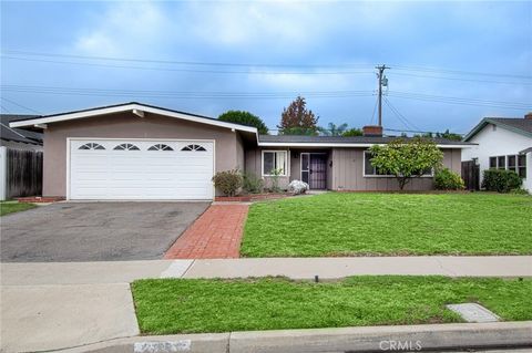 Photo of 2925 Jacaranda Avenue, Costa Mesa, CA 92626 (MLS # NP25248192)