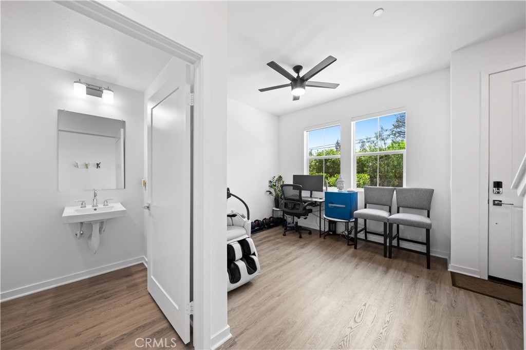 709 Cara Cara Lane