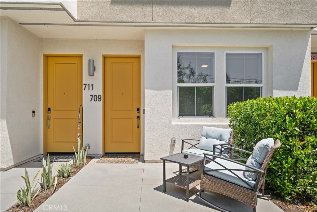 709 Cara Cara Lane