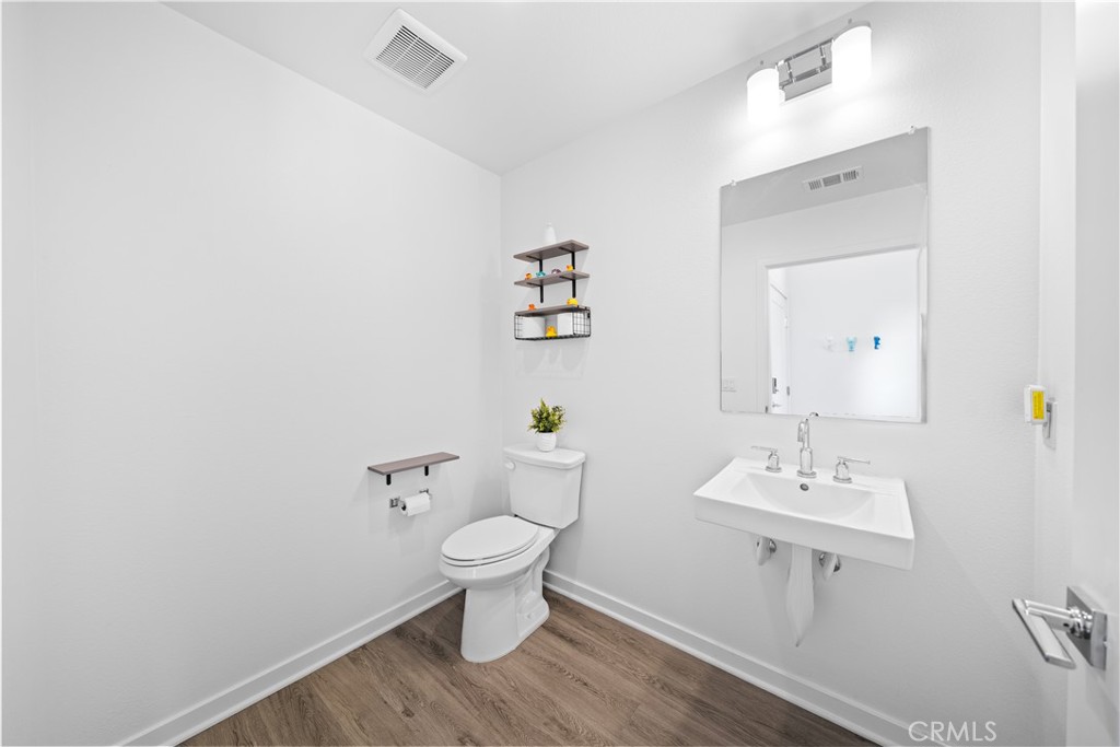 709 Cara Cara Lane