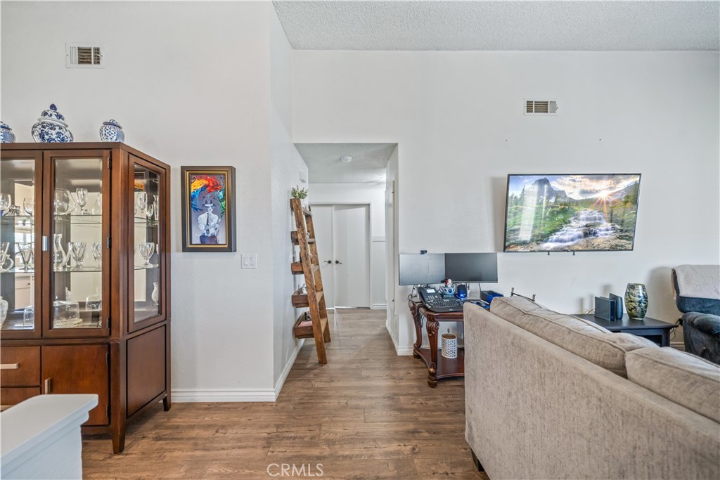 Properties 1 13883 Northstar Avenue