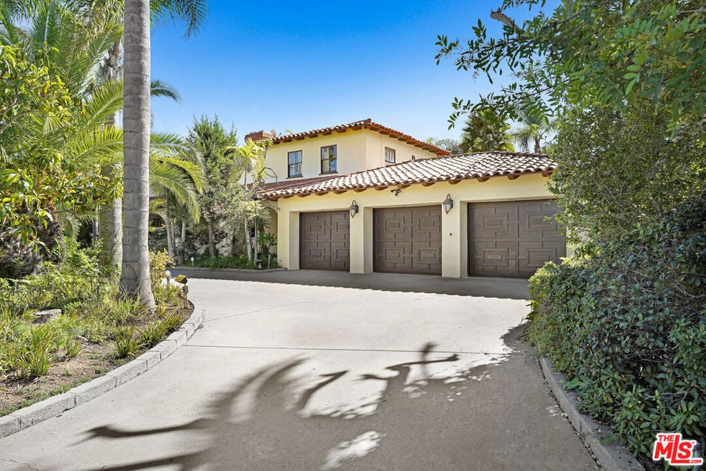 324 Marguerita Avenue