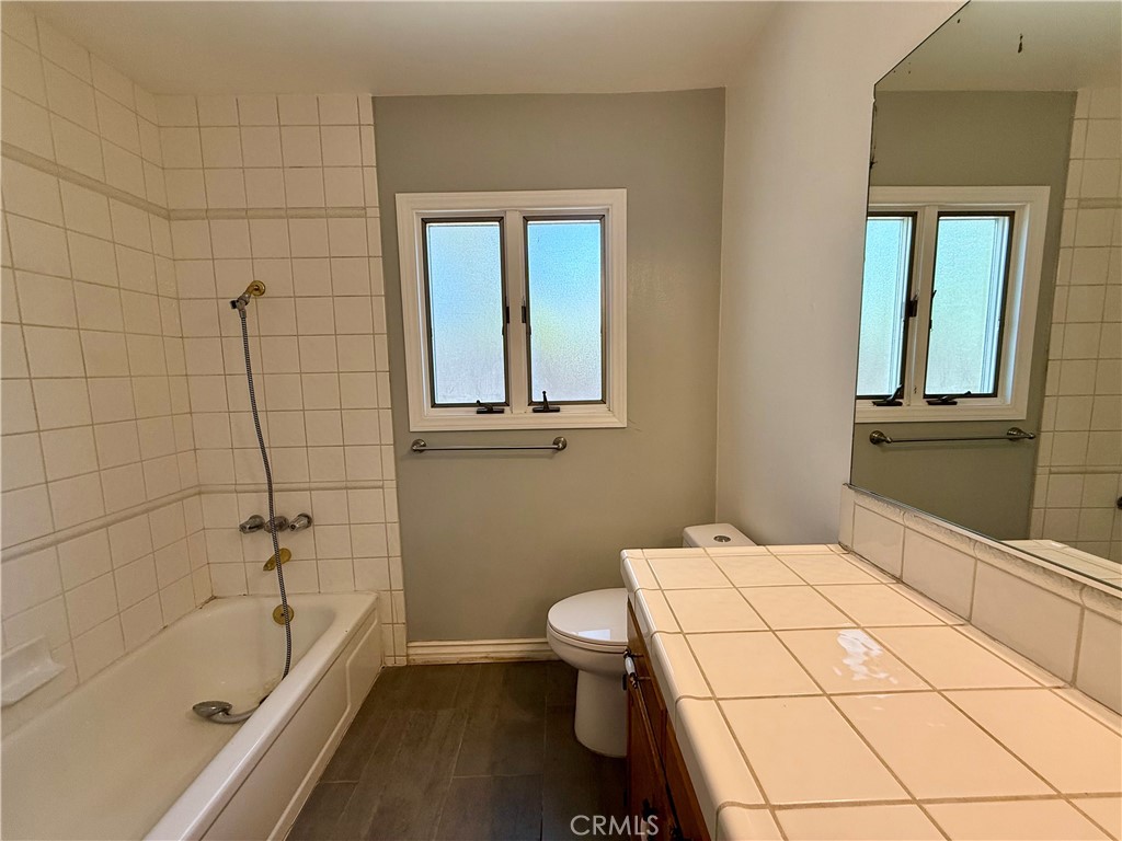 Oak Park (867) - Residential