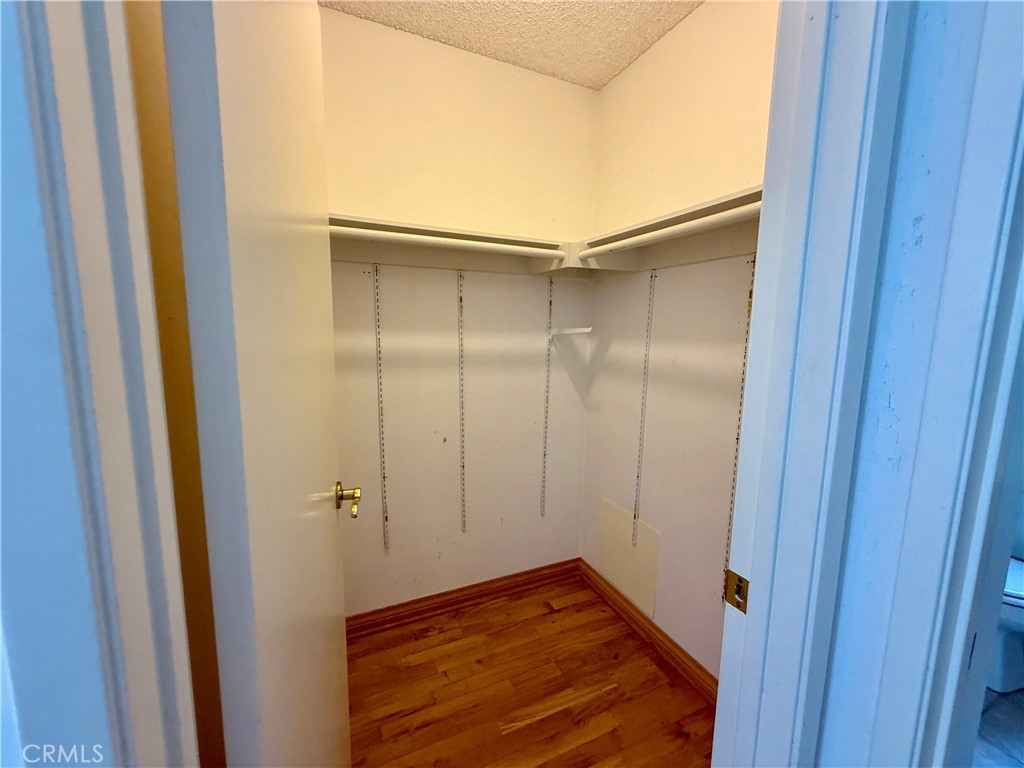 Oak Park (867) - Residential