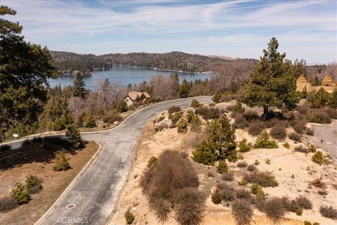 150 Mill Pond Road Lake Arrowhead CA 92352