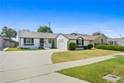 Photo of 7518 Kengard Avenue, Whittier, CA 90606 (MLS # PW25151411) Photo of 7518 Kengard Avenue, Whittier, CA 90606 (MLS # PW25151411)