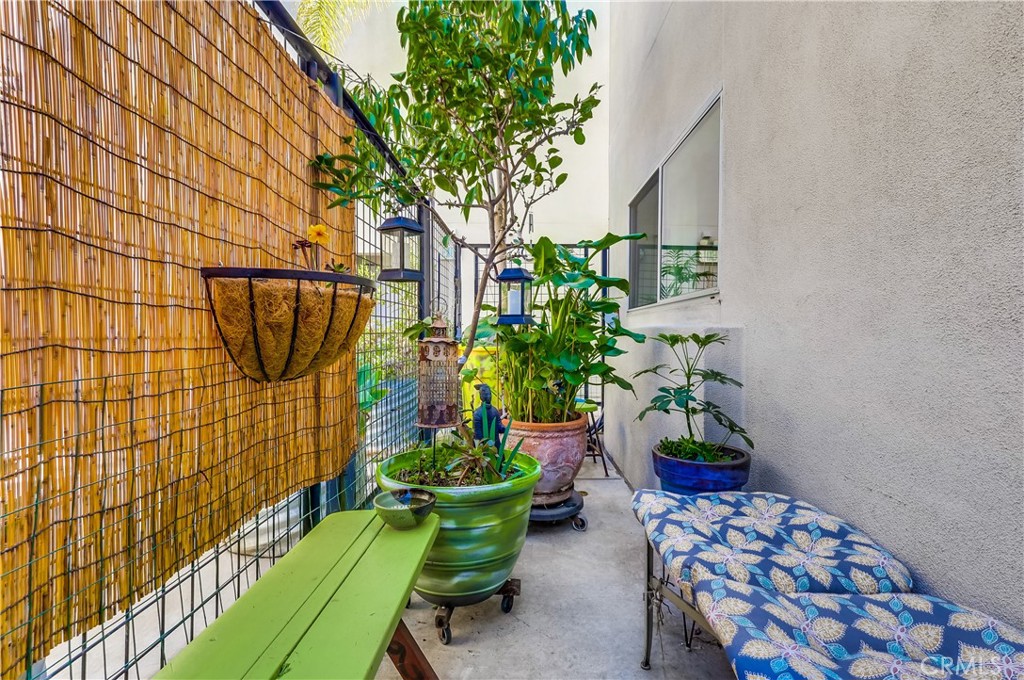 Downtown (DT) - Residential