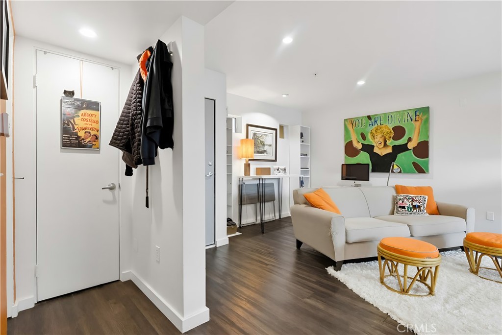 Downtown (DT) - Residential