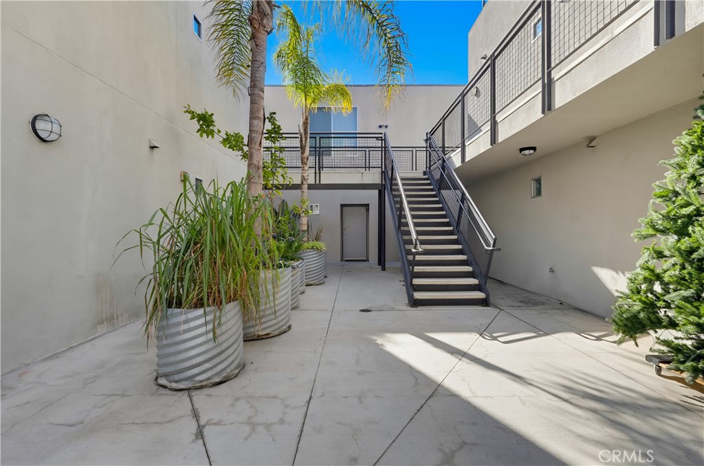 Downtown (DT) - Residential